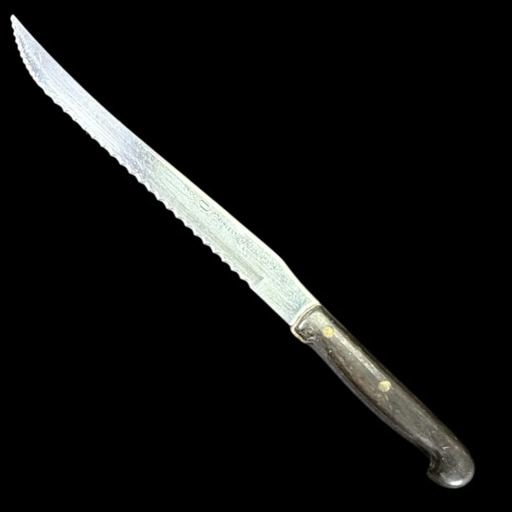 Ekco Vanadium Knife Stainless Serrated Made in the USA Vintage 13